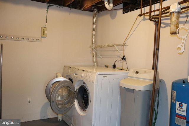 8918 BURWELL RD, Nokesville, VA 20181