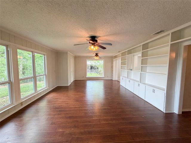 1023 N Lucas Drive, Grapevine, TX 76051