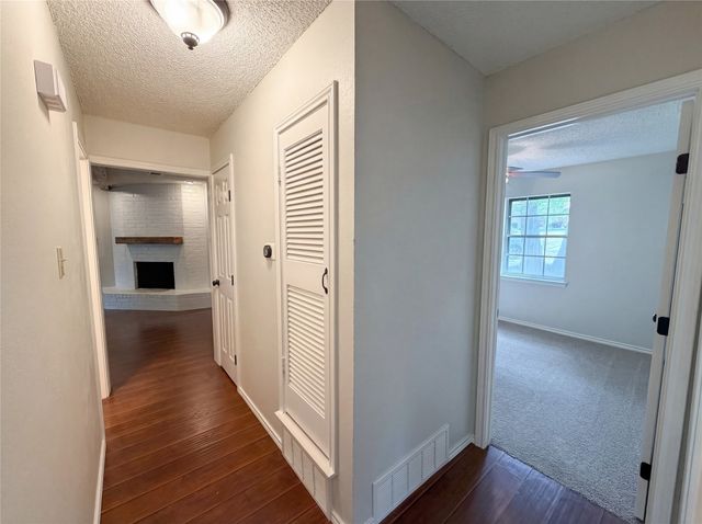 1023 N Lucas Drive, Grapevine, TX 76051