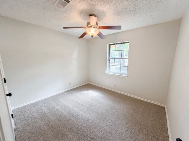 1023 N Lucas Drive, Grapevine, TX 76051