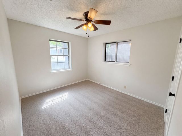 1023 N Lucas Drive, Grapevine, TX 76051