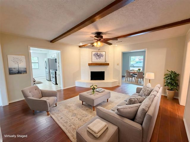 1023 N Lucas Drive, Grapevine, TX 76051