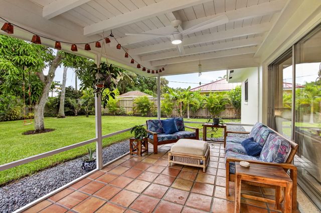 450 SW 12th Terrace, Boca Raton, FL 33486