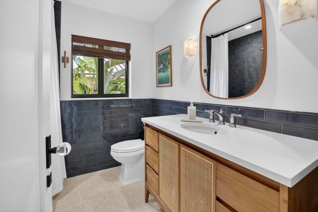 450 SW 12th Terrace, Boca Raton, FL 33486
