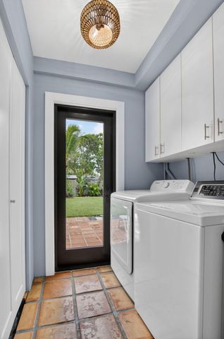 450 SW 12th Terrace, Boca Raton, FL 33486