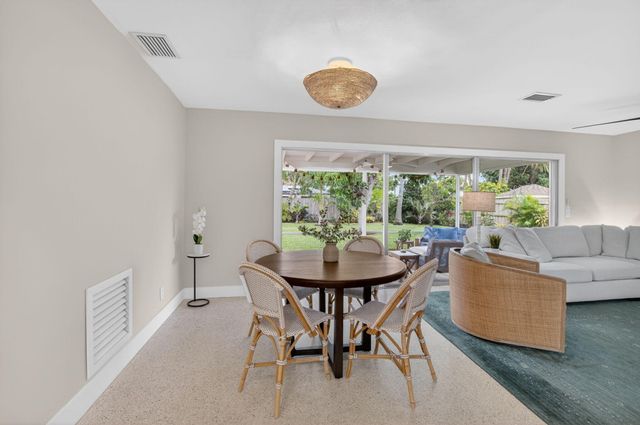 450 SW 12th Terrace, Boca Raton, FL 33486