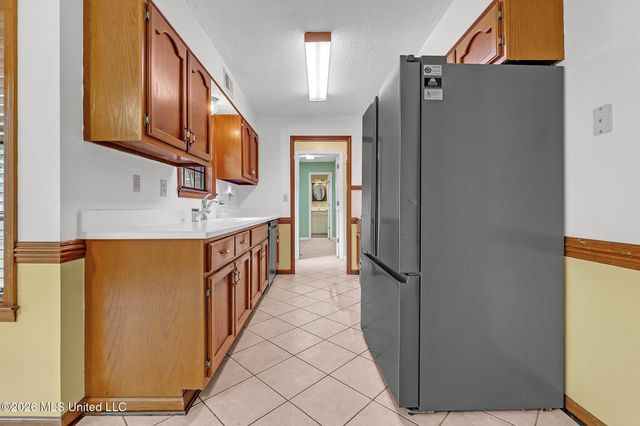 6728 Persimmon Cove, Olive Branch, MS 38654