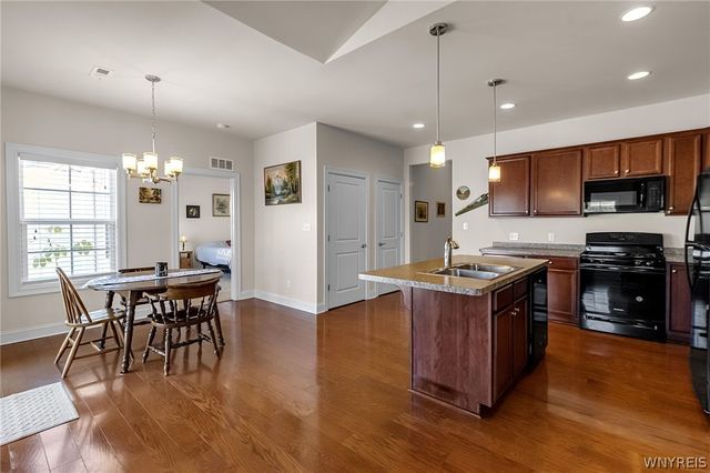 5665 Southwestern Boulevard 49C, Hamburg, NY 14075