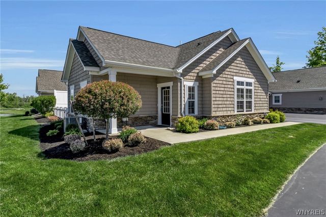 5665 Southwestern Boulevard 49C, Hamburg, NY 14075