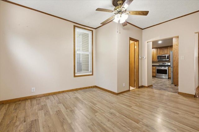 409 OAKLAND Avenue, Council Bluffs, IA 51503