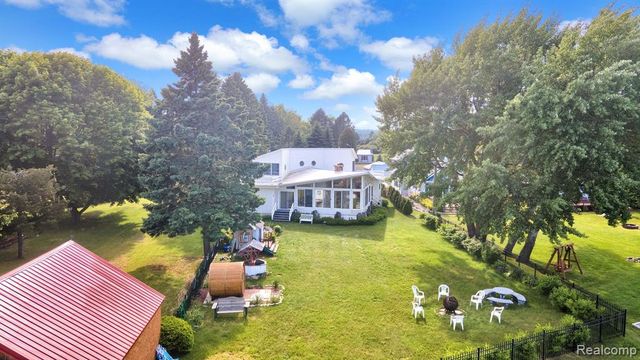 4308 N Grandview Beach Drive, Deckerville, MI 48427