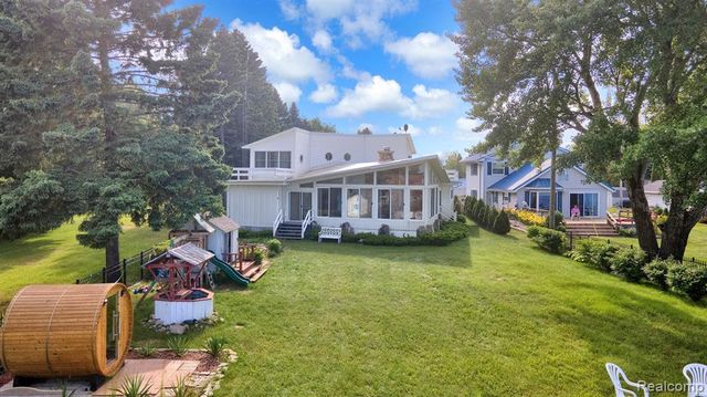 4308 N Grandview Beach Drive, Deckerville, MI 48427