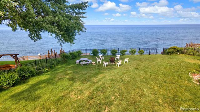 4308 N Grandview Beach Drive, Deckerville, MI 48427