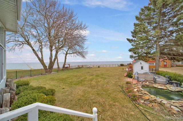 4308 N Grandview Beach Drive, Deckerville, MI 48427