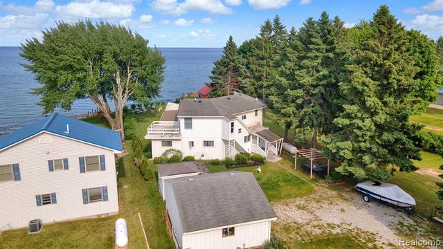 4308 N Grandview Beach Drive, Deckerville, MI 48427