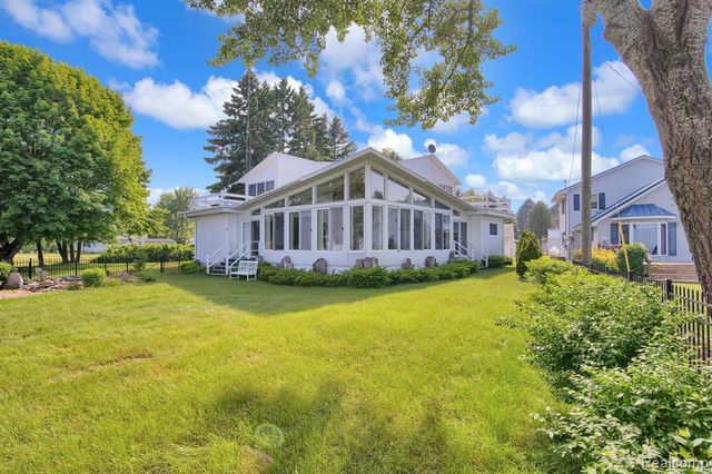 4308 N Grandview Beach Drive, Deckerville, MI 48427