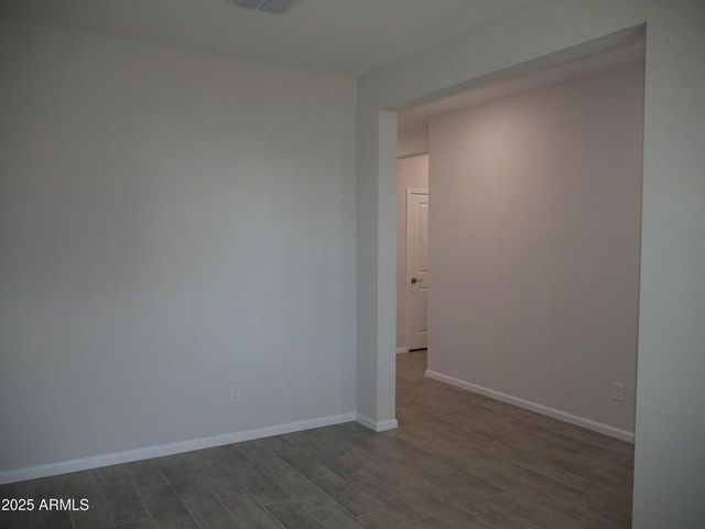 18156 W Daley Lane, Surprise, AZ 85387