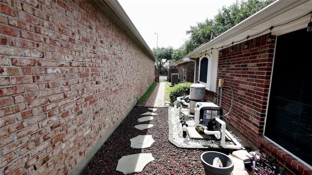 1314 Caravelle Court, Katy, TX 77494