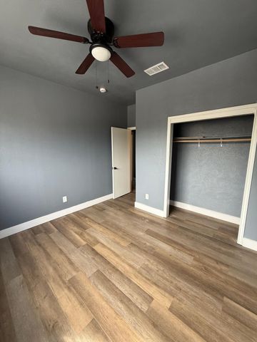 611 Oriole Boulevard 703, Duncanville, TX 75116