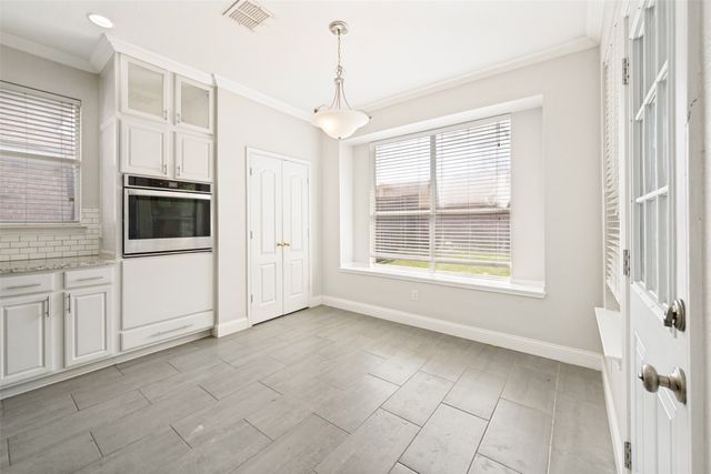 4849 Gloucester Drive, Grand Prairie, TX 75052