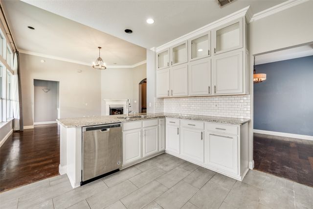 4849 Gloucester Drive, Grand Prairie, TX 75052