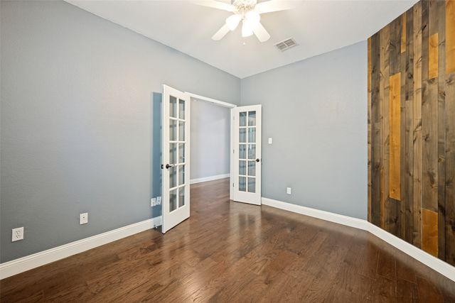 4849 Gloucester Drive, Grand Prairie, TX 75052