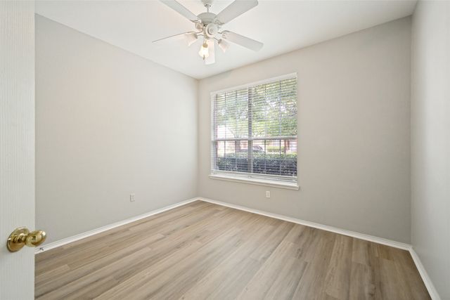 4849 Gloucester Drive, Grand Prairie, TX 75052