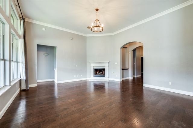 4849 Gloucester Drive, Grand Prairie, TX 75052