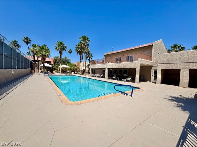 5060 Indian River Drive 379, Las Vegas, NV 89103