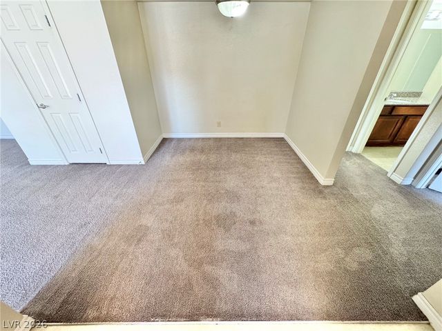 5060 Indian River Drive 379, Las Vegas, NV 89103