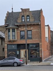 3830 Saint Clair Avenue NE, Cleveland, OH 44114