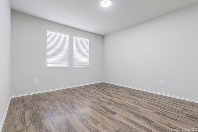 6739 freedom, San Antonio, TX 78242