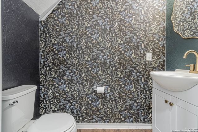 6739 freedom, San Antonio, TX 78242