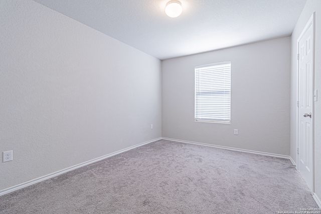 6739 freedom, San Antonio, TX 78242