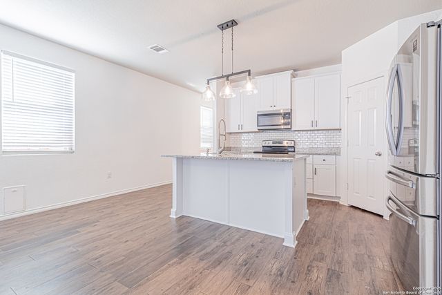 6739 freedom, San Antonio, TX 78242