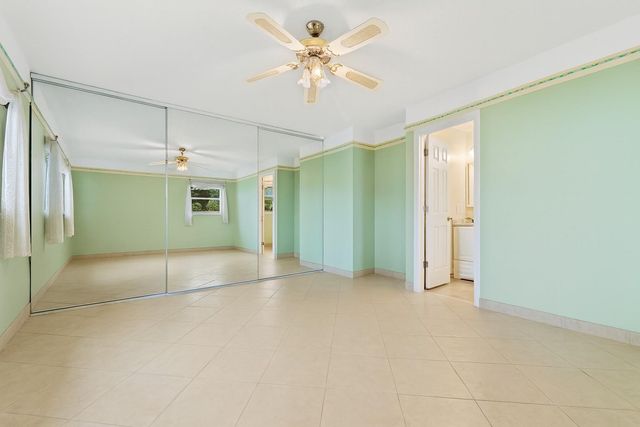 5100 NW 35th Street 110, Lauderdale Lakes, FL 33319