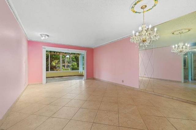 5100 NW 35th Street 110, Lauderdale Lakes, FL 33319