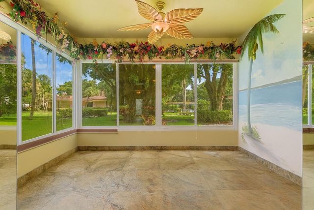 5100 NW 35th Street 110, Lauderdale Lakes, FL 33319