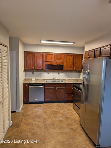 3512 Foreman Ln, Louisville, KY 40219