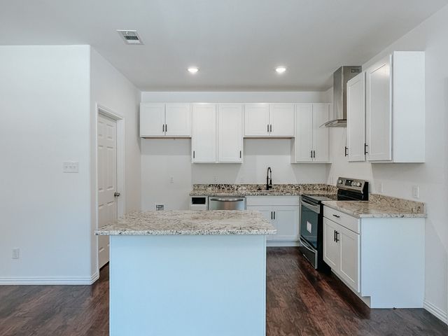 301 SW 6th Street, Kerens, TX 75144