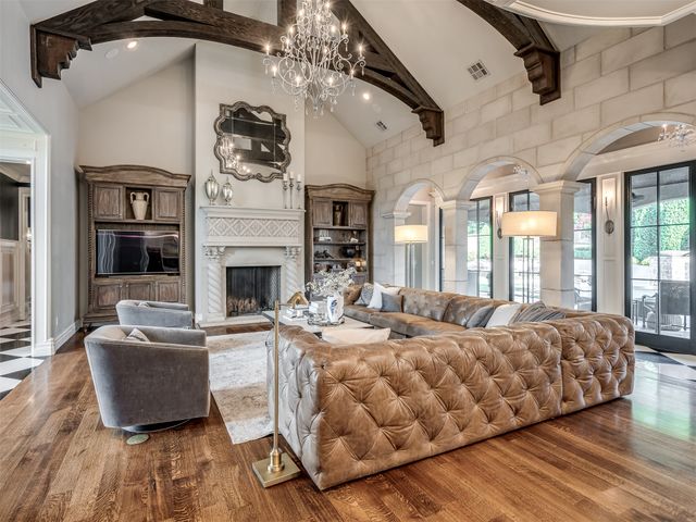 10704 S Holley Street, Jenks, OK 74037