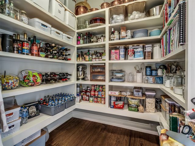 10704 S Holley Street, Jenks, OK 74037