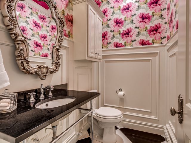 10704 S Holley Street, Jenks, OK 74037