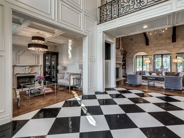 10704 S Holley Street, Jenks, OK 74037