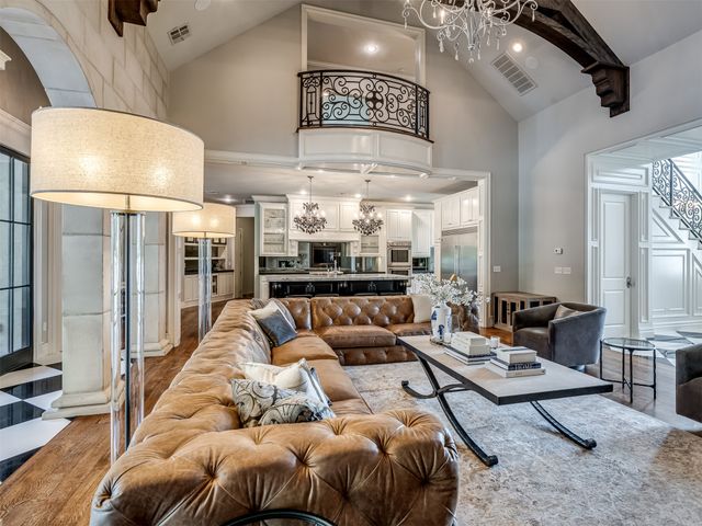 10704 S Holley Street, Jenks, OK 74037
