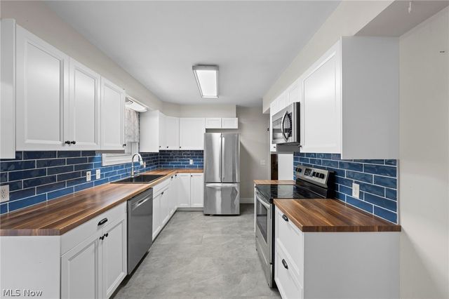 1835 Windham Road, Newton Falls, OH 44444