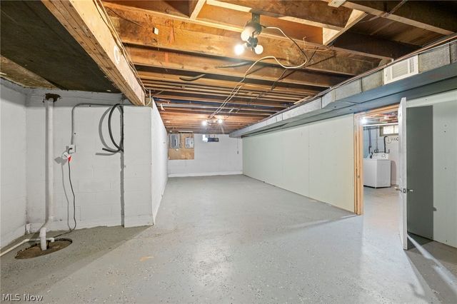 1835 Windham Road, Newton Falls, OH 44444