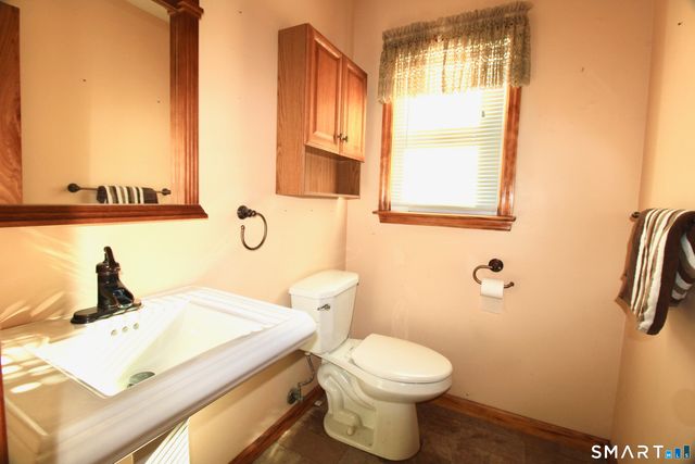 61 Meetinghouse Village 5, Meriden, CT 06450