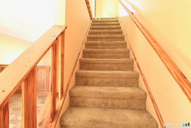 61 Meetinghouse Village 5, Meriden, CT 06450