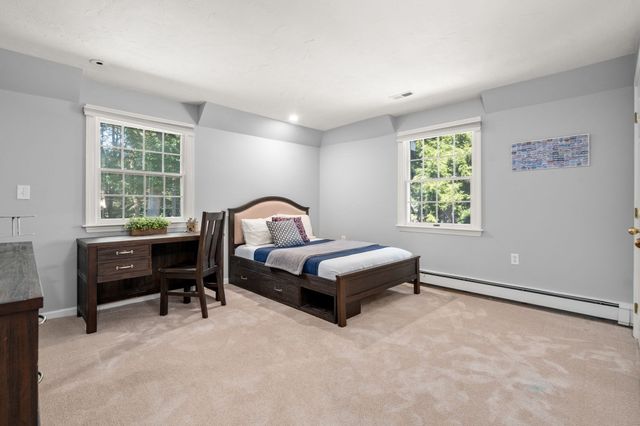 54 Hampshire St, Newton, MA 02465